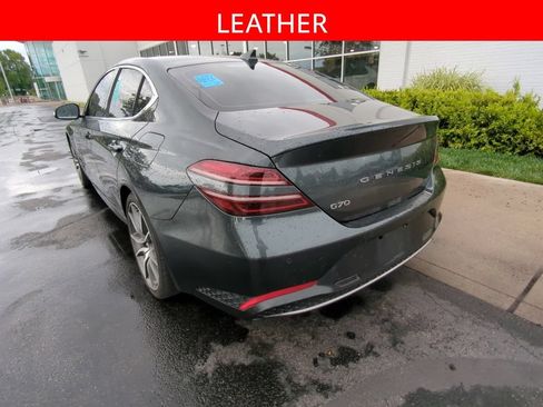 Used 2022 Genesis G70 2.0T w/ Prestige Package RWD image 4