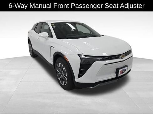 New 2026 Chevrolet Blazer EV LT image 8