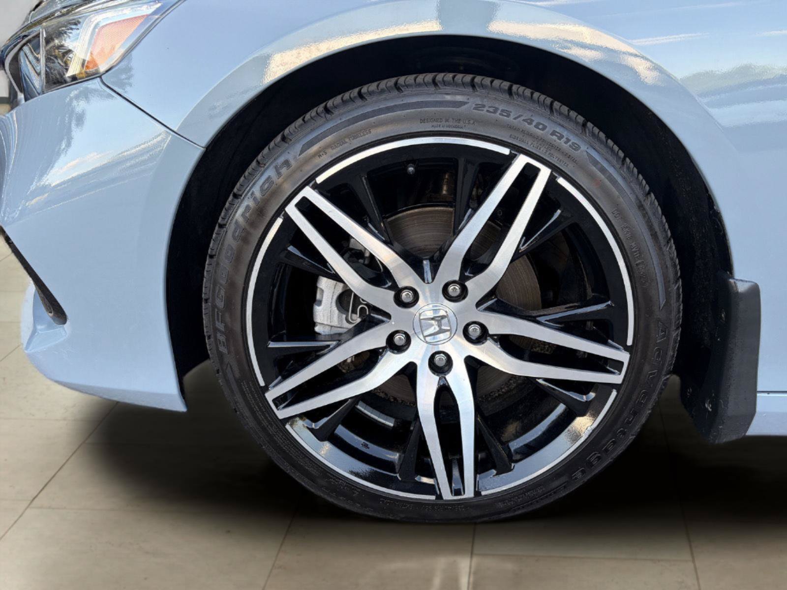 Used 2022 Honda Accord Touring image 15