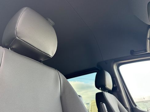 New 2026 Mercedes-Benz Sprinter 2500 image 18