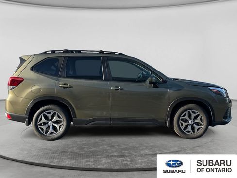 Used 2023 Subaru Forester Premium AWD/4WD image 4