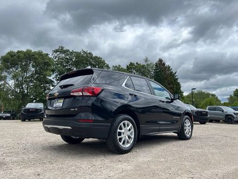 Used 2024 Chevrolet Equinox LT AWD/4WD image 9