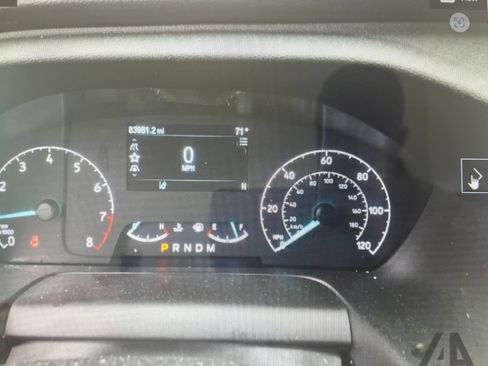 Used 2021 Ford Transit 150 XL RWD image 6