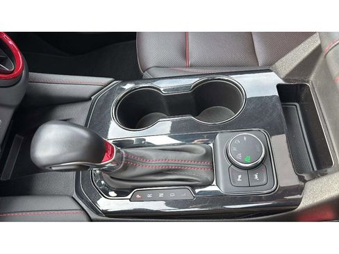 Used 2021 Chevrolet Blazer RS w/ Enhanced Convenience Package image 24