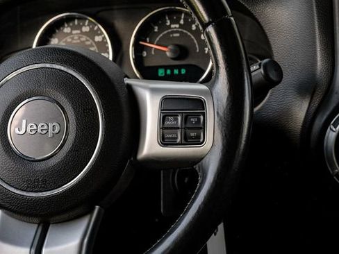 Used 2017 Jeep Wrangler Unlimited Sahara w/ Quick Order Package 24E Chief AWD/4WD image 22