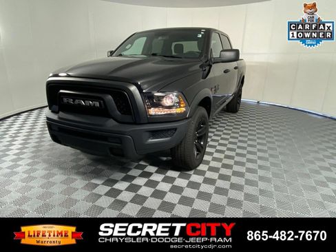 Used 2024 RAM 1500 Warlock AWD/4WD image 3