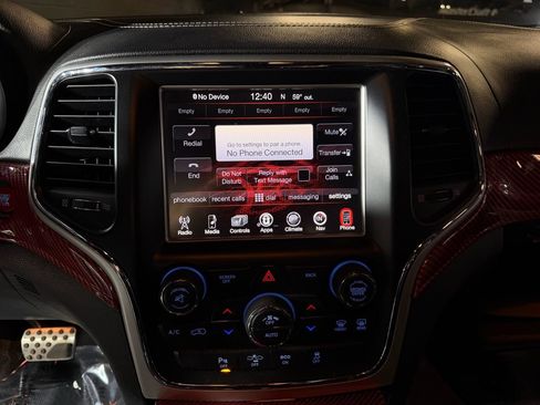 Used 2015 Jeep Grand Cherokee SRT AWD/4WD image 11