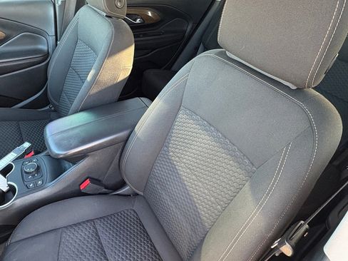 Used 2020 GMC Terrain SLE w/ Driver Convenience Package image 29