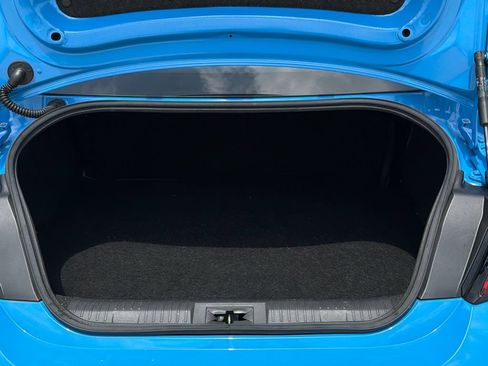Used 2022 Toyota GR86 Premium RWD image 6