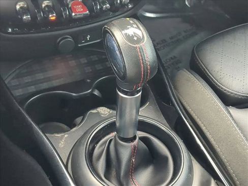 Used 2019 MINI Cooper Clubman S image 12