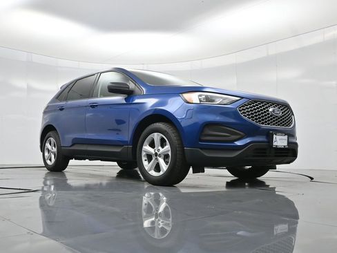 Used 2024 Ford Edge SE image 37