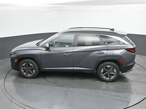 Used 2025 Hyundai Tucson SEL AWD/4WD image 35