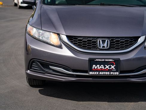 Used 2014 Honda Civic LX image 4