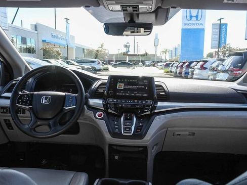 Used 2020 Honda Odyssey EX-L image 17