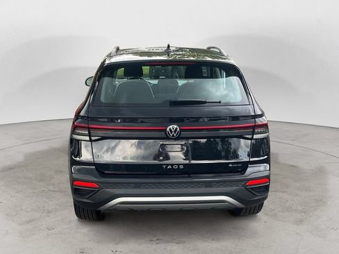 Used 2025 Volkswagen Taos S AWD/4WD image 4