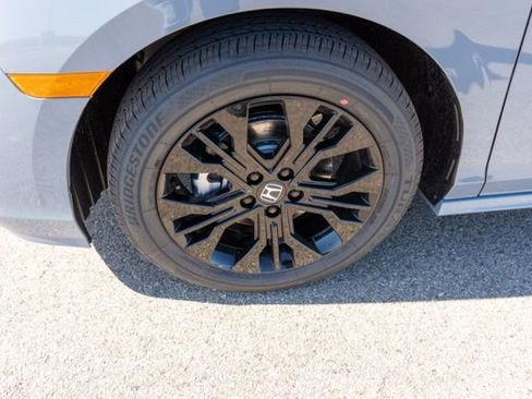 Used 2025 Honda Odyssey Sport-L image 10