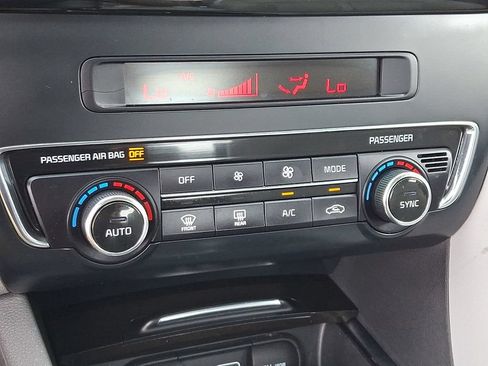 Used 2016 Kia Optima EX FWD image 16
