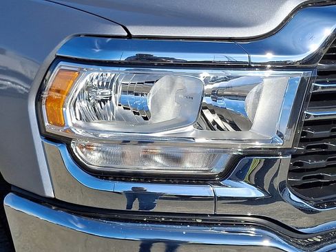 Used 2024 RAM 2500 Big Horn w/ Bed Utility Group image 10