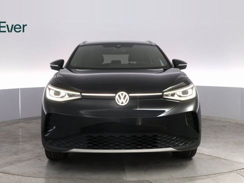 Used 2023 Volkswagen ID.4 Pro S Plus image 3