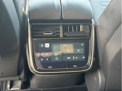 Used 2023 Rivian R1S Adventure image 21