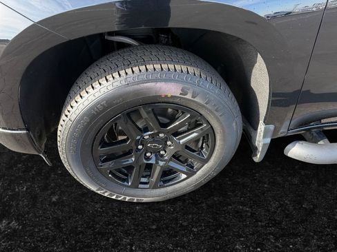 Certified 2024 Chevrolet Silverado 1500 Custom w/ Turbomax Blackout Package image 9