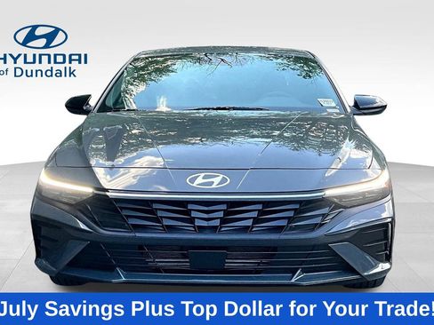 Used 2026 Hyundai Elantra SEL Sport Premium w/ Cargo Package FWD image 3
