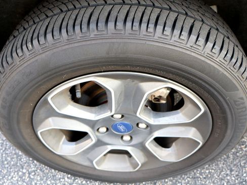 Used 2022 Ford EcoSport S image 20