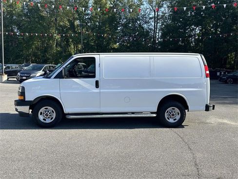 Used 2023 GMC Savana 2500 w/ Driver Convenience Package image 42
