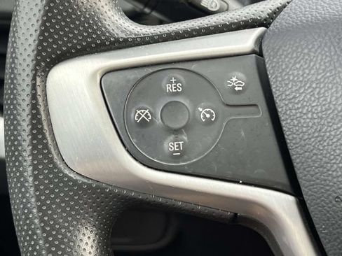 Used 2023 GMC Terrain SLE w/ Driver Convenience Package FWD image 29