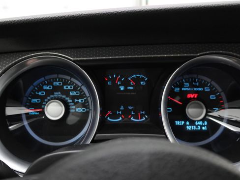 Used 2011 Ford Mustang Shelby GT500 w/ SVT Performance Pkg RWD image 10