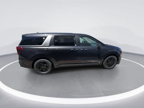 New 2026 Kia Carnival FWD image 8