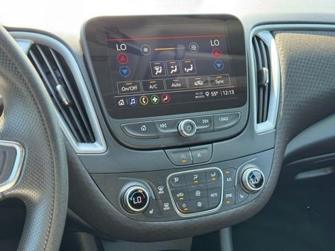 Used 2023 Chevrolet Malibu LT FWD image 28
