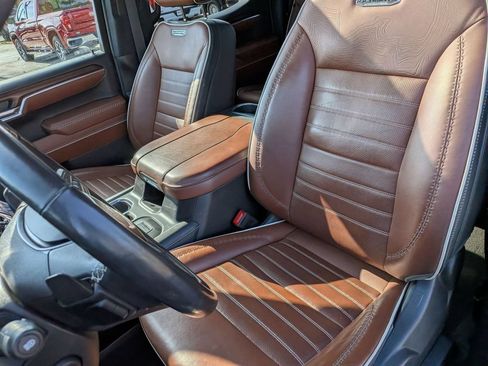 Used 2023 GMC Sierra 1500 Denali Ultimate AWD/4WD image 15