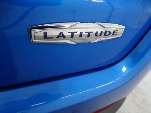 Used 2021 Jeep Compass Latitude w/ Sun and Sound Group image 27