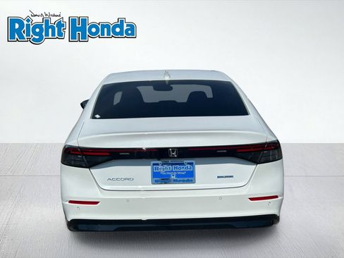 New 2026 Honda Accord EX-L image 9