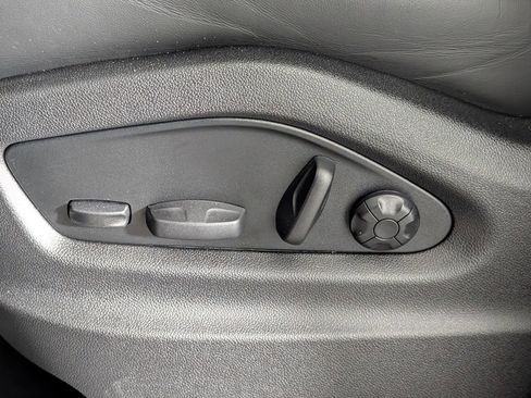 New 2026 Porsche Cayenne image 29