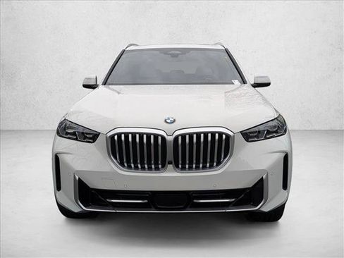 Used 2026 BMW X5 sDrive40i w/ Climate Comfort Package RWD image 5