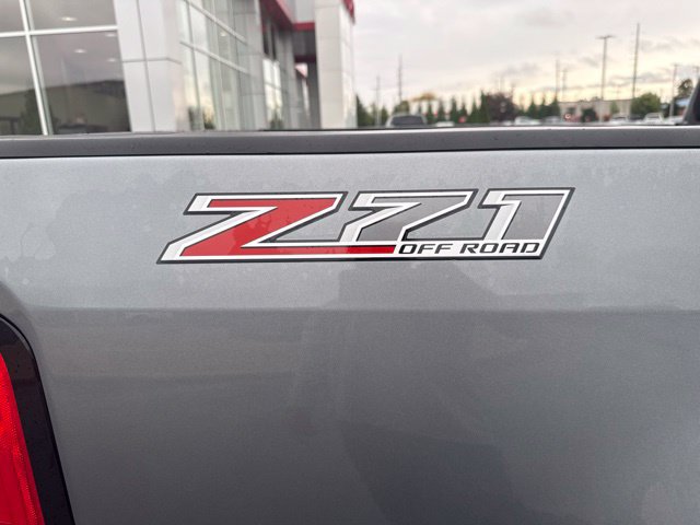 Used 2018 Chevrolet Colorado Z71 AWD/4WD image 9