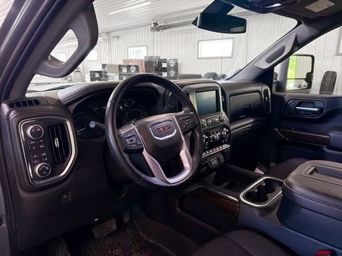 Used 2020 GMC Sierra 1500 Elevation w/ Elevation Value Package AWD/4WD image 8