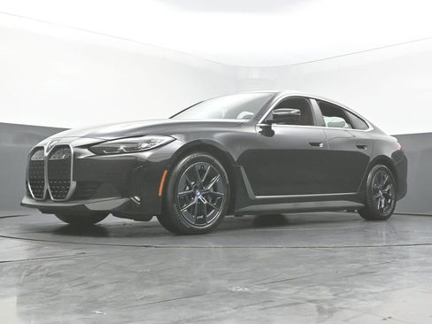 Used 2024 BMW i4 eDrive40 w/ Premium Package RWD image 51