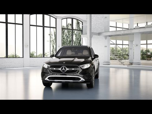 Certified 2026 Mercedes-Benz GLC 300 4MATIC image 37