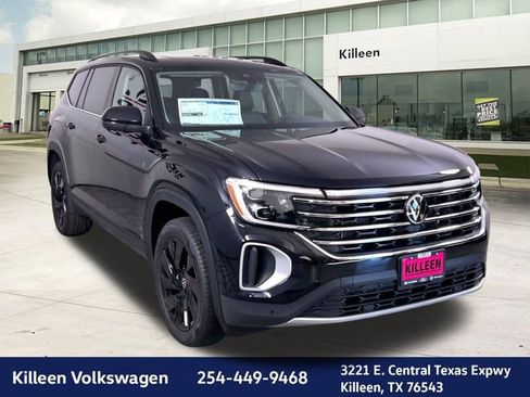 New 2026 Volkswagen Atlas SE image 9