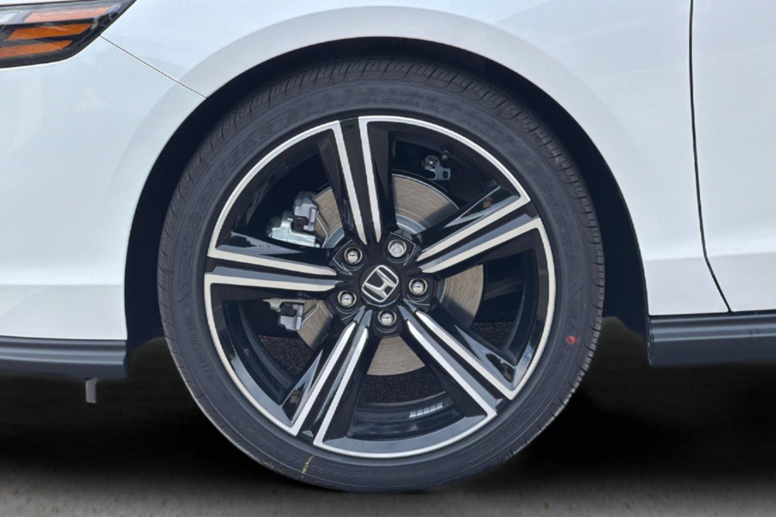 New 2026 Honda Accord Sport image 30