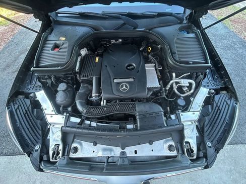 Used 2016 Mercedes-Benz GLC 300 4MATIC image 20