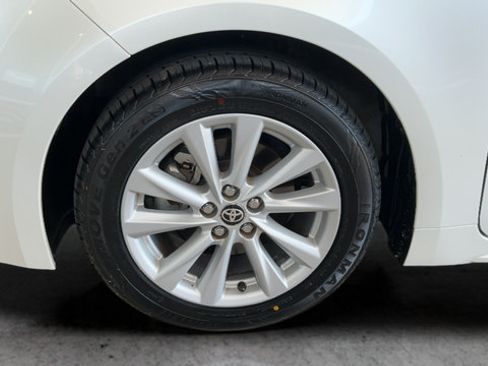 Used 2024 Toyota Corolla SE FWD image 26