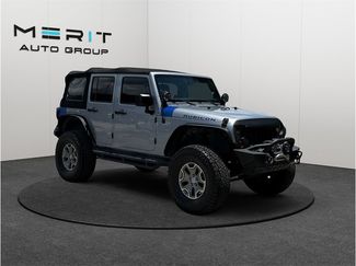 Used 2015 Jeep Wrangler Unlimited Rubicon w/ Connectivity Group AWD/4WD video 1