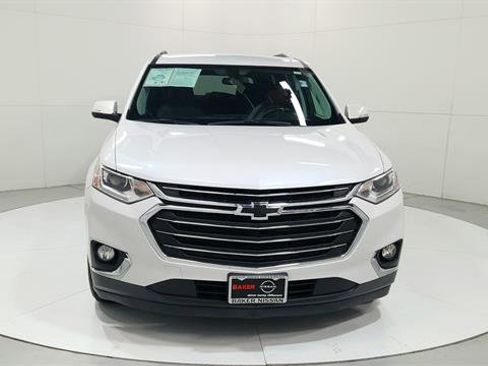 Used 2019 Chevrolet Traverse LT image 2
