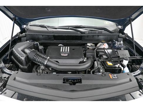 Used 2025 Cadillac XT6 Luxury image 57