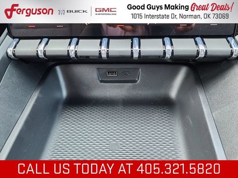New 2027 GMC Terrain Elevation FWD image 28