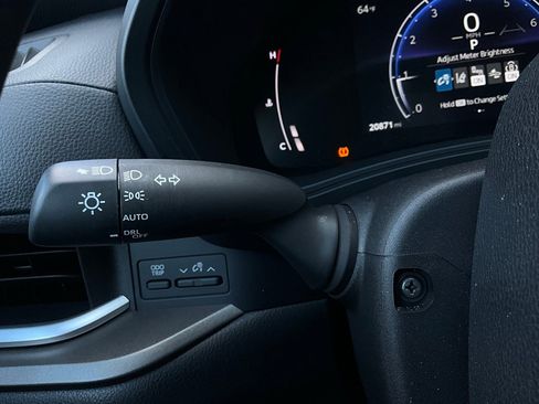 Used 2025 Toyota Grand Highlander FWD image 37